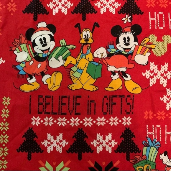 Disney Minnie Mouse Red Scrub Top-Women’s Size XS-100% Cotton-Shirt-Daisy - Picture 9 of 11